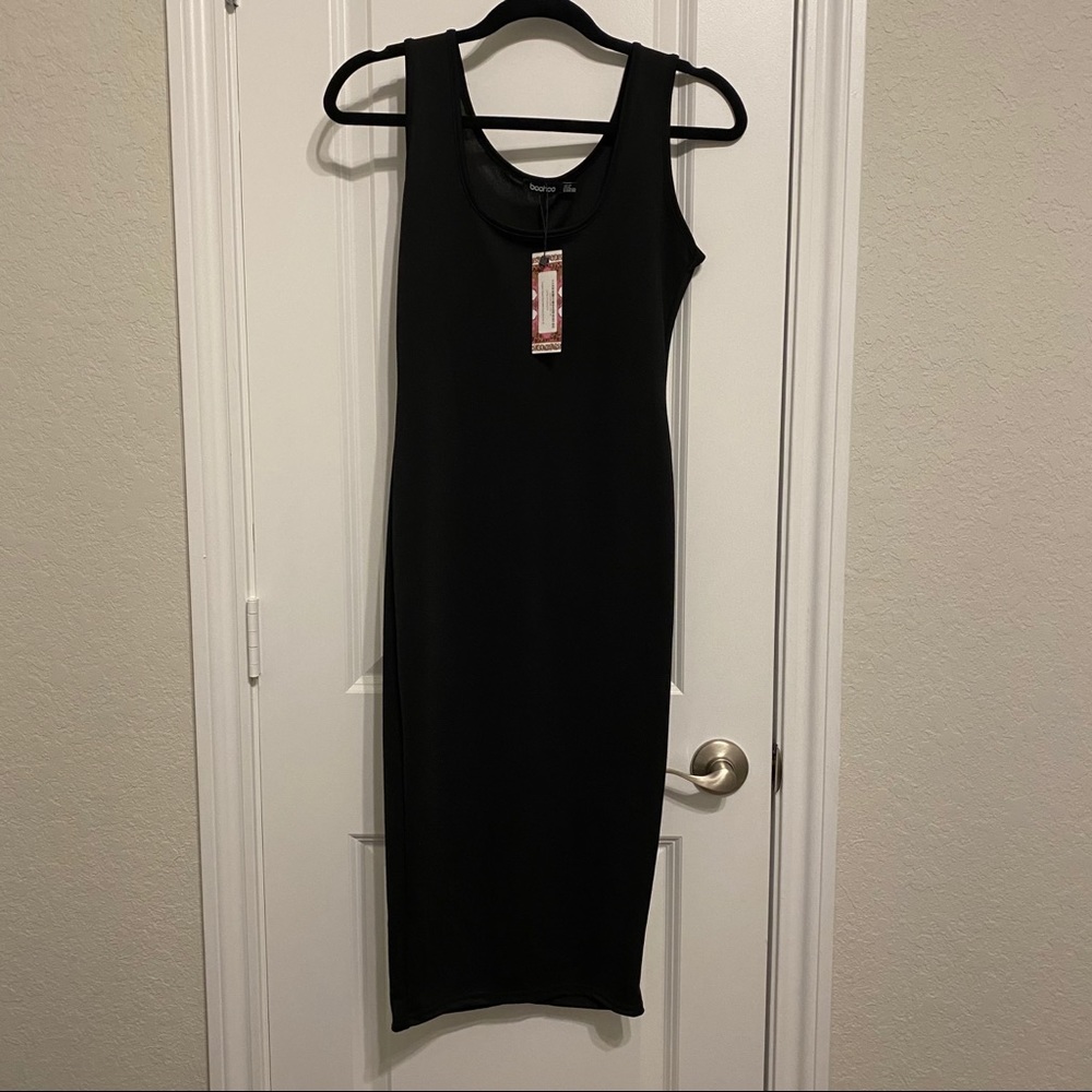 Boohoo black midi dress